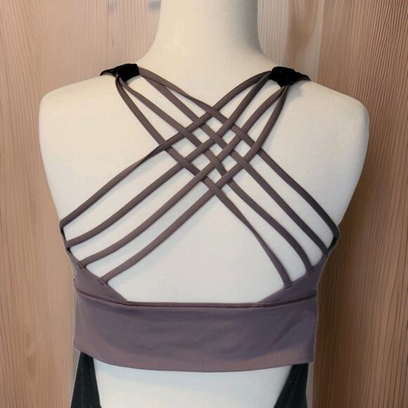Lululemon Tied in Energy 2-in-1 Tank Black / Frosted Mulberry Size 10 - Picture 7 of 10